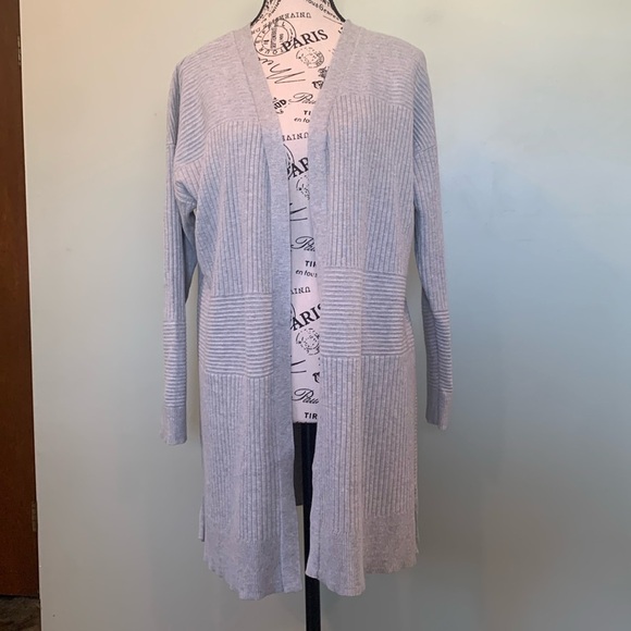 CJ Banks Women’s Size X 14W XL Long Light Gray Cardigan Sweater Open Front - Picture 1 of 7